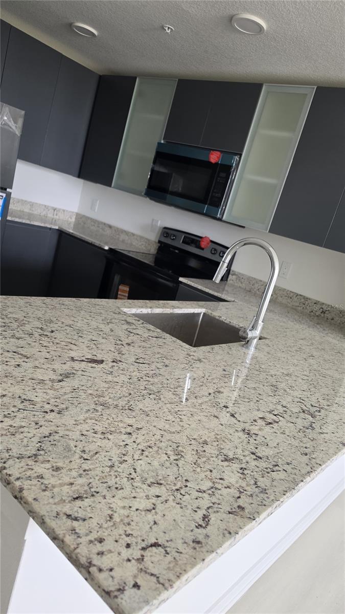 5563 MILLENIA BOULEVARD, #410, Orlando, FL 32839