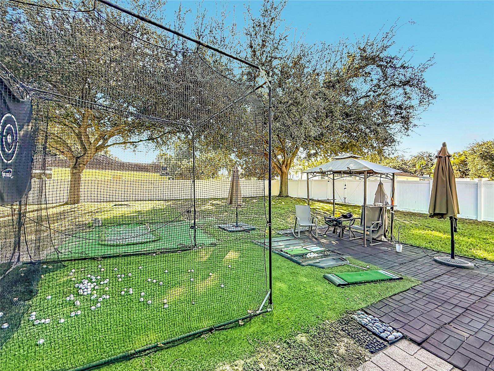 564 BRIMMING LAKE ROAD, Minneola, FL 34715