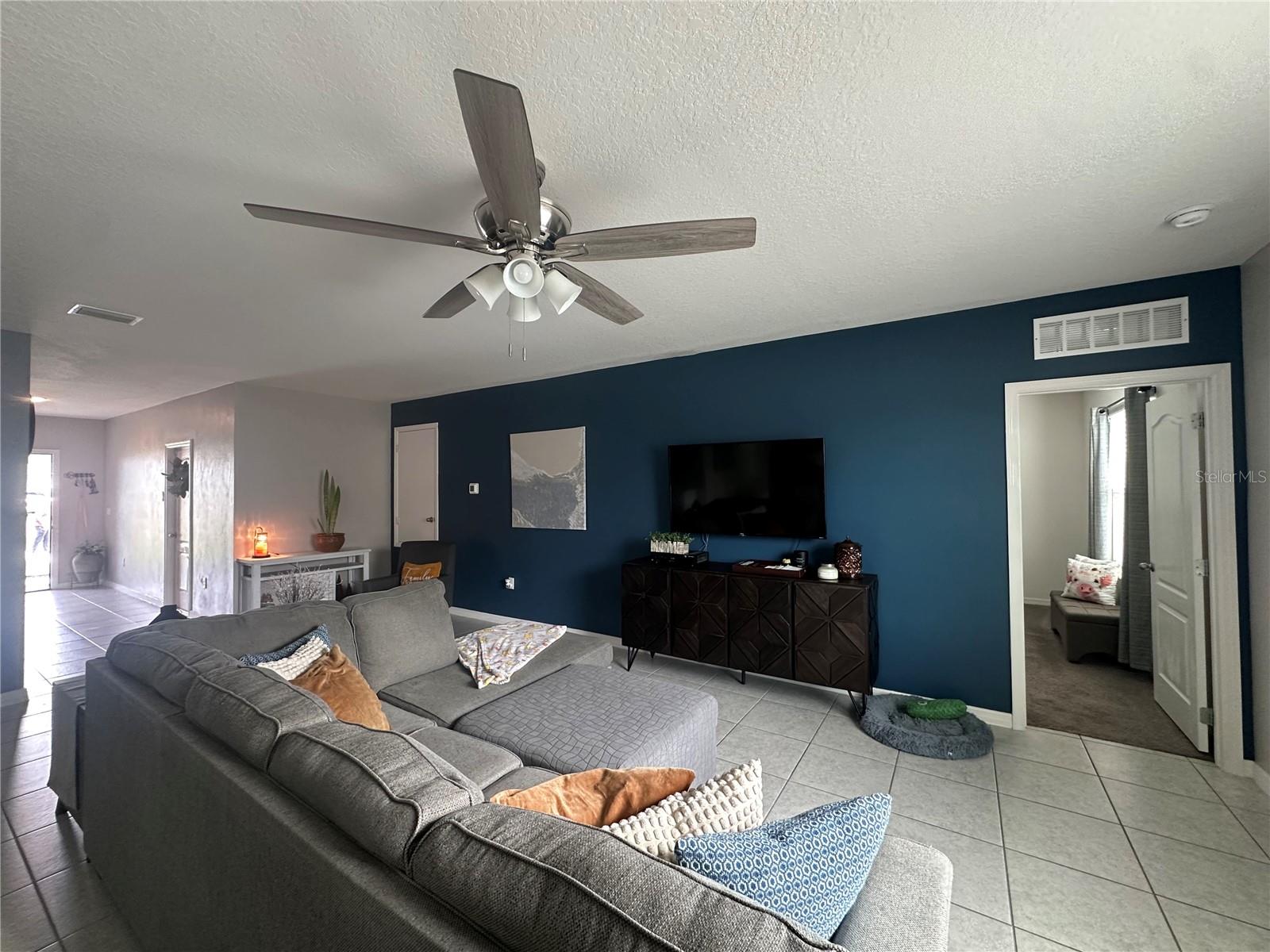 80 ZINNIA LANE E, Poinciana, FL 34759