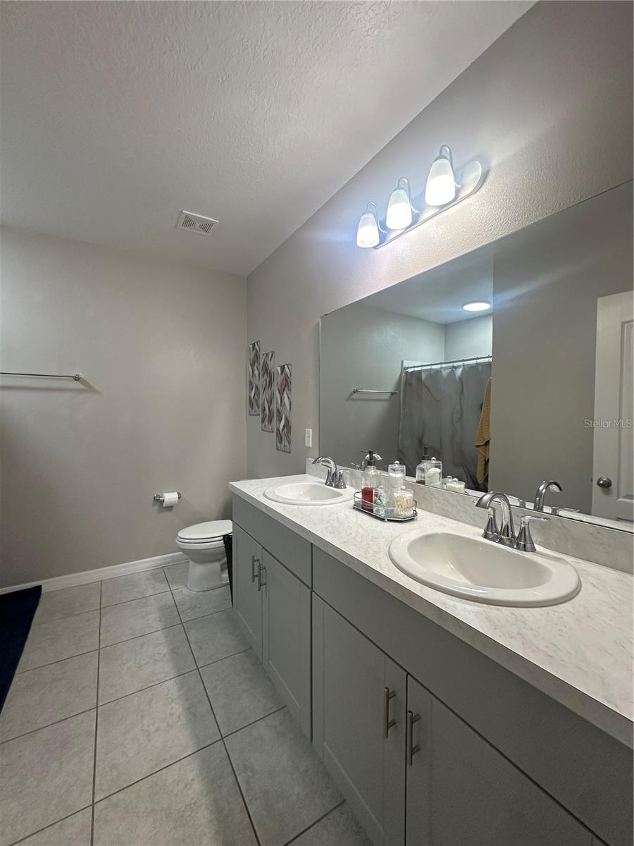 80 ZINNIA LANE E, Poinciana, FL 34759