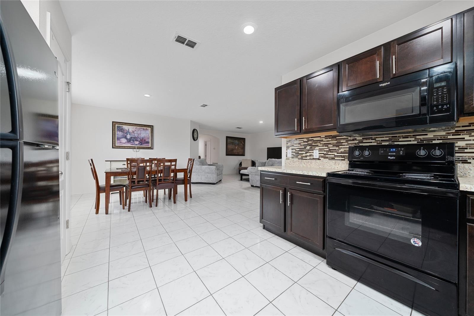 1606 STEELY DRIVE, Dundee, FL 33838