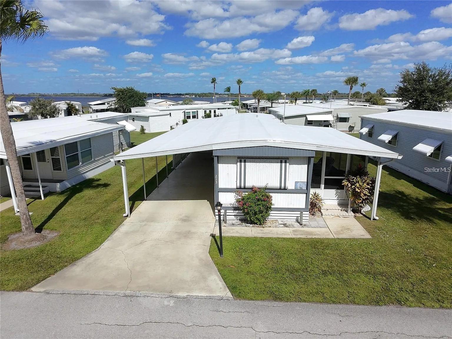 213 LAKESIDE RANCH CIRCLE, Winter Haven, FL 33881