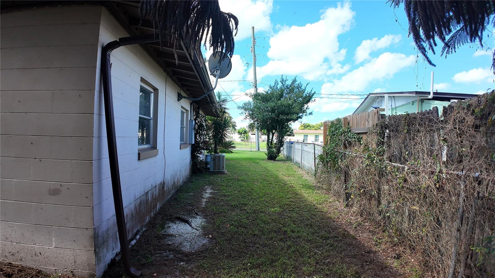 5905 BROOKGREEN AVENUE, Orlando, FL 32809