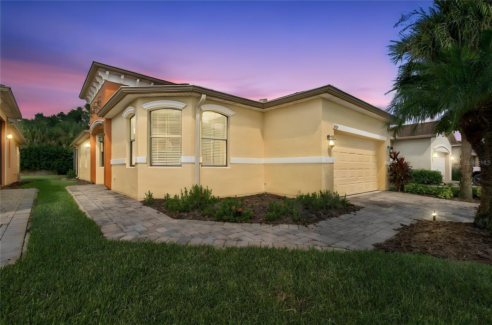 864 GRAND CANAL DR, Poinciana, FL 34759