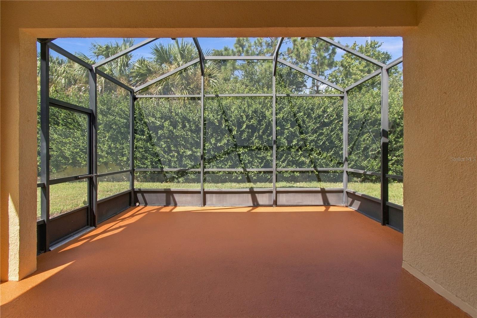 864 GRAND CANAL DR, Poinciana, FL 34759