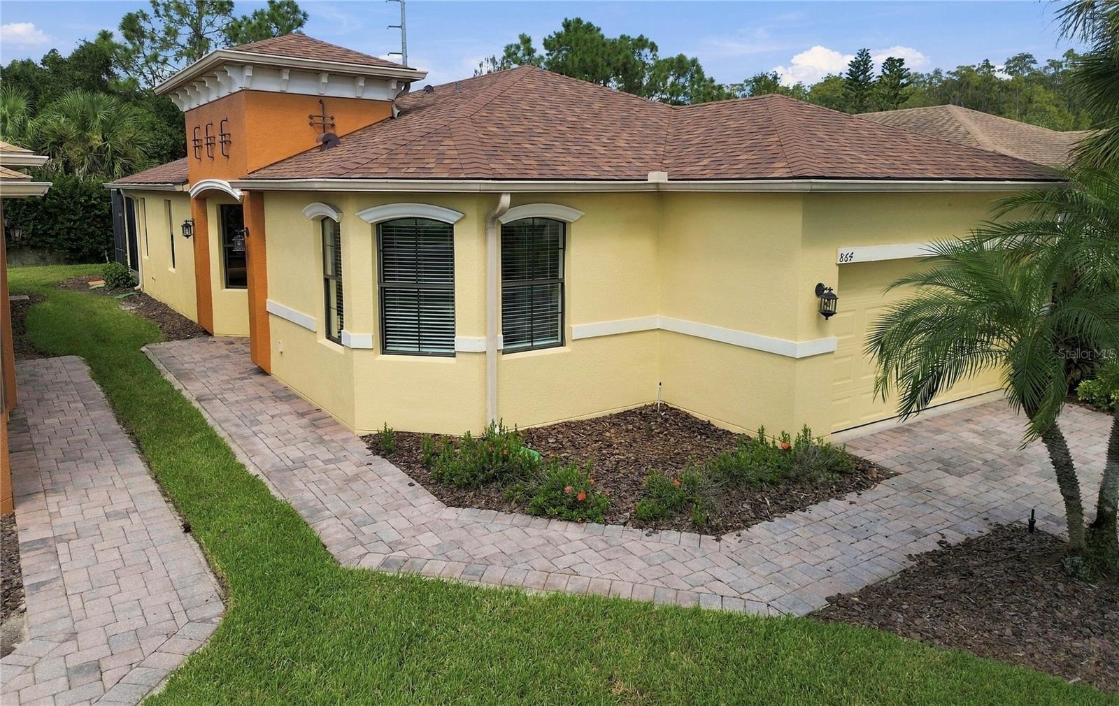 864 GRAND CANAL DR, Poinciana, FL 34759