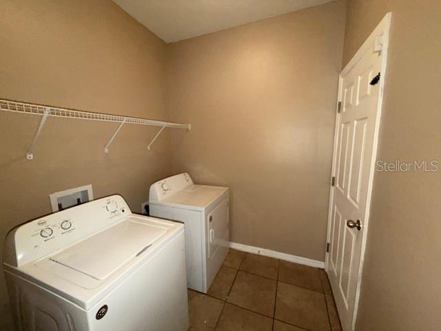 633 HIGHLAND MEADOWS AVENUE, Davenport, FL 33837