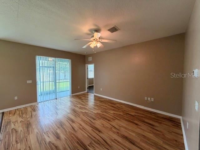 633 HIGHLAND MEADOWS AVENUE, Davenport, FL 33837
