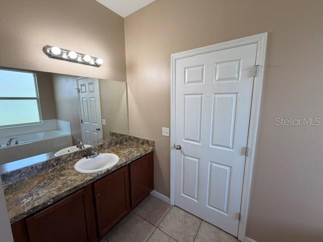 633 HIGHLAND MEADOWS AVENUE, Davenport, FL 33837