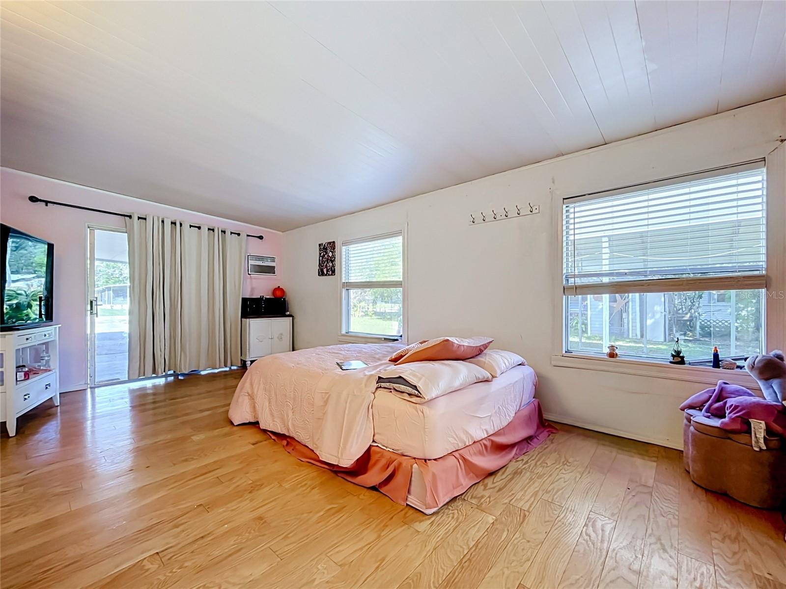 1726 FLINT DRIVE, Auburndale, FL 33823