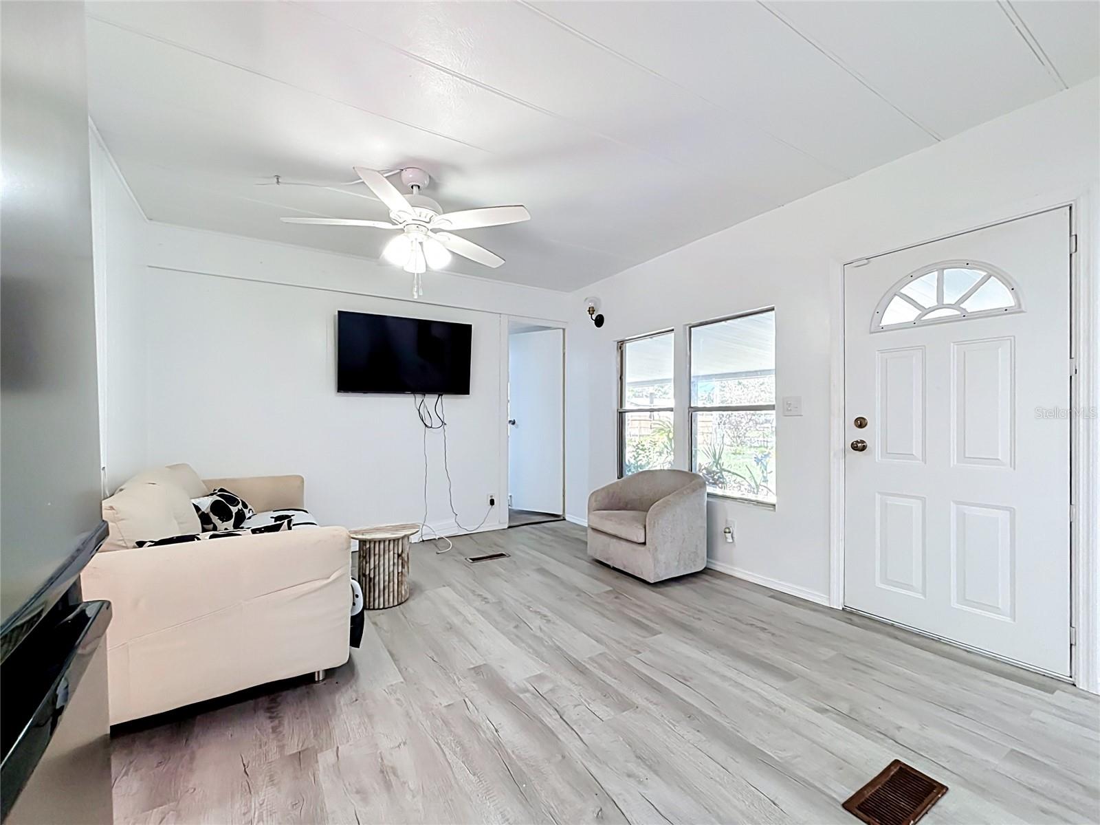 1726 FLINT DRIVE, Auburndale, FL 33823