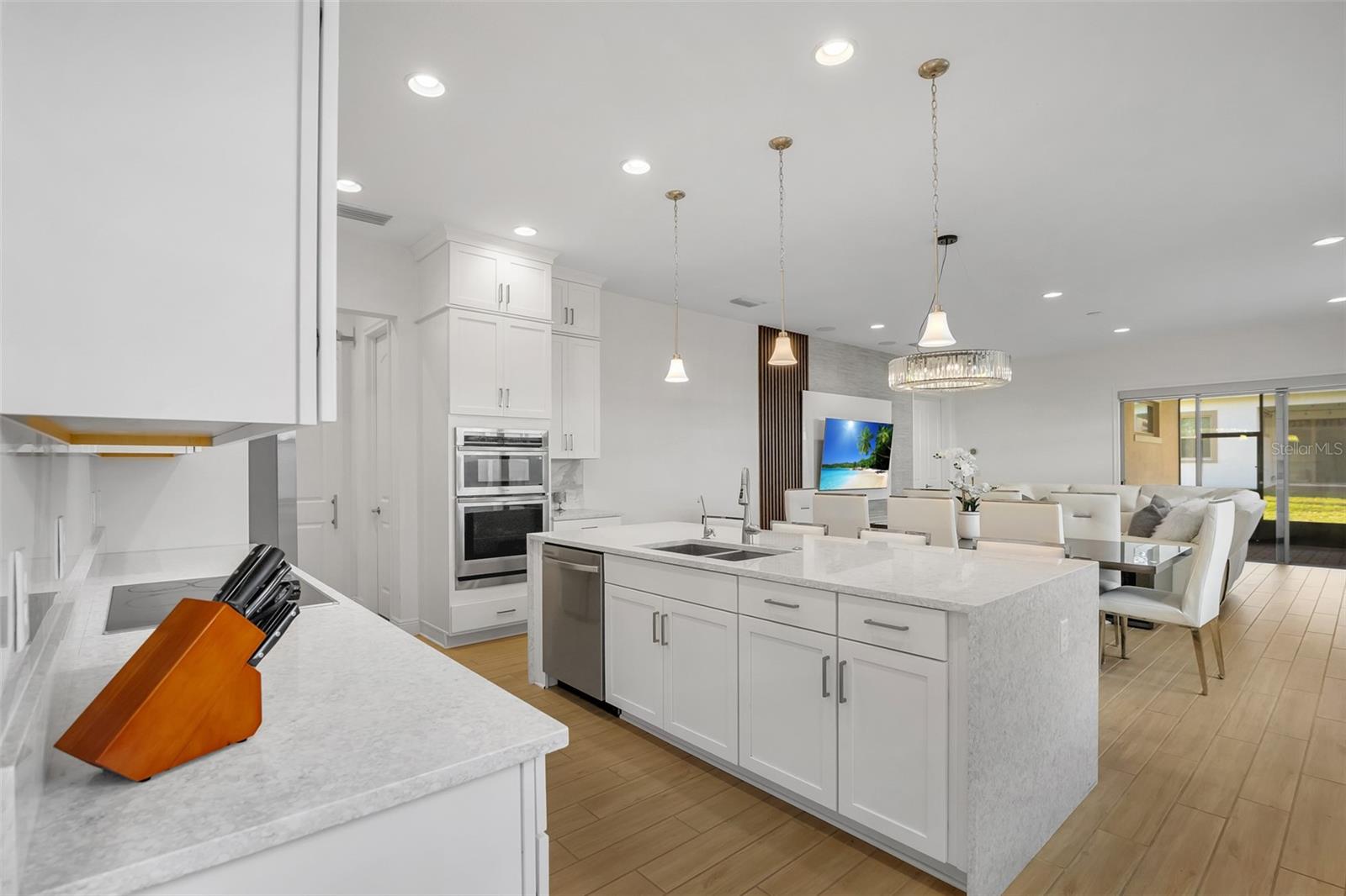 13249 WINTERTON LANE, Orlando, FL 32832