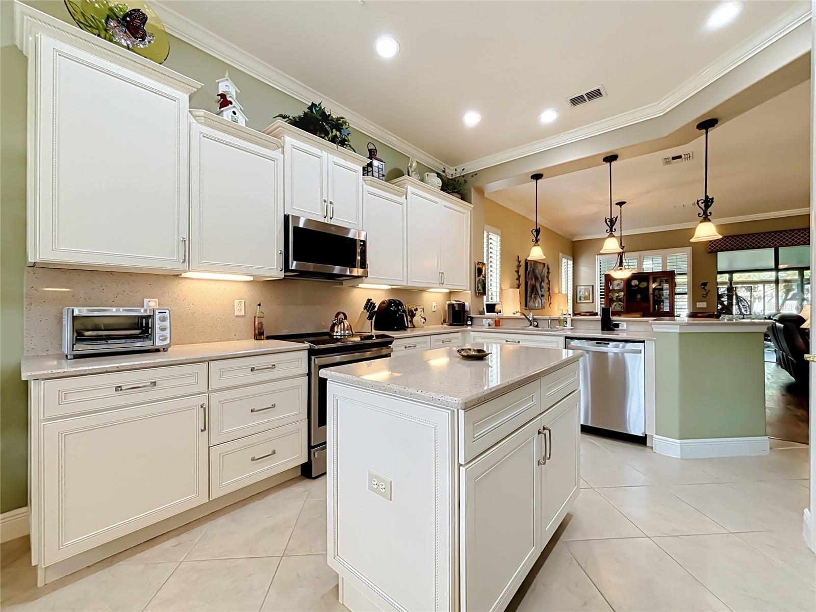 Spacious Kitchen: Quartz Counters