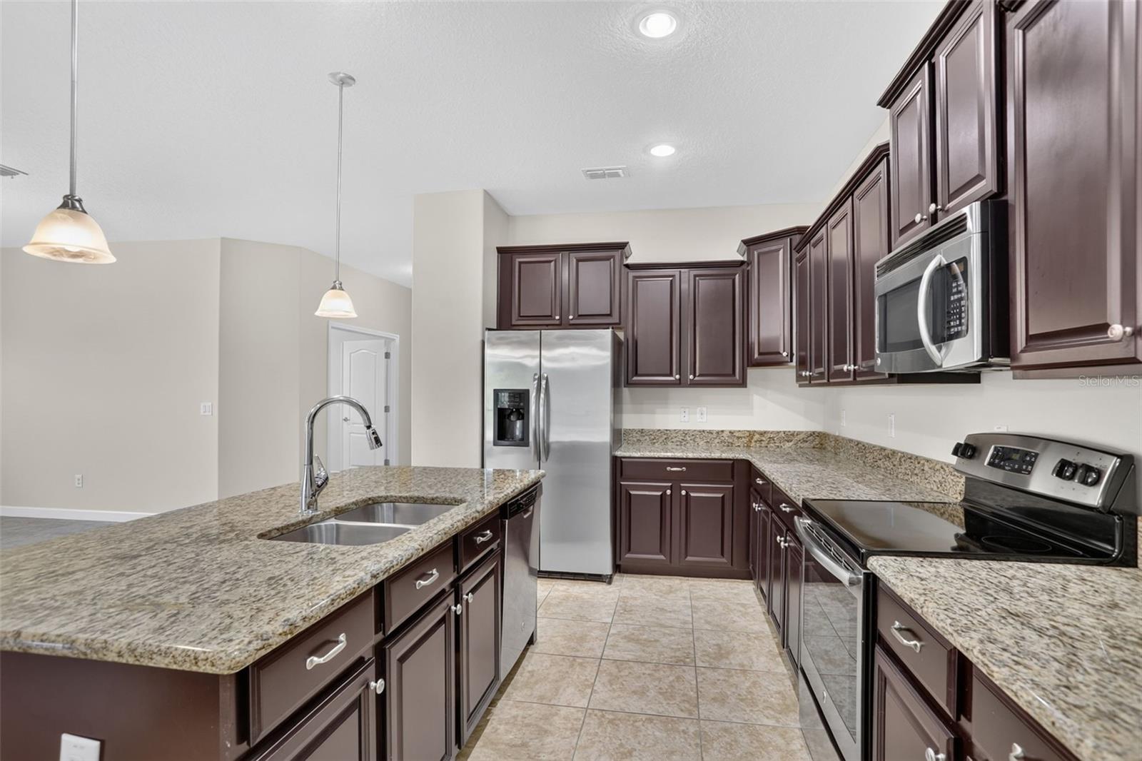 1399 DOLPHIN HEAD STREET, Davenport, FL 33896