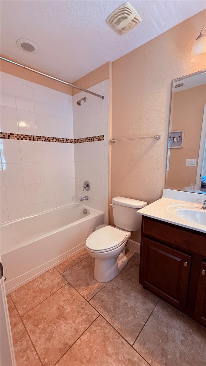 5377 OAKBOURNE AVENUE, Davenport, FL 33837