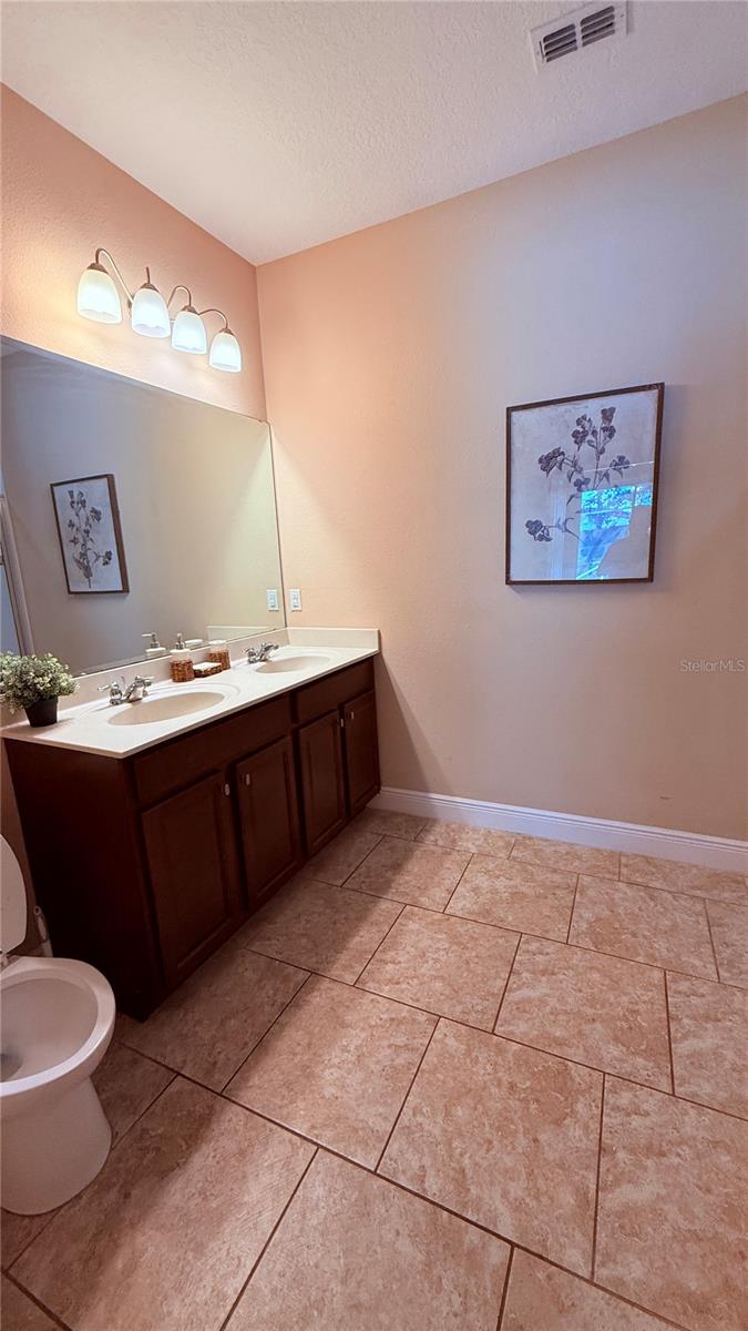 5377 OAKBOURNE AVENUE, Davenport, FL 33837