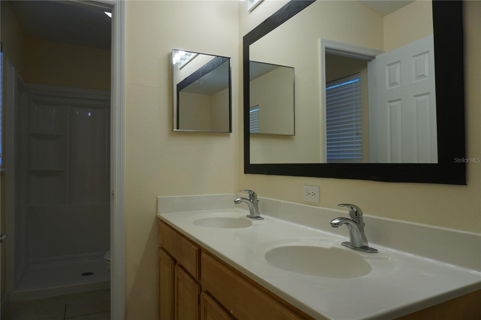 442 HAMMERSTONE AVENUE, Haines City, FL 33844