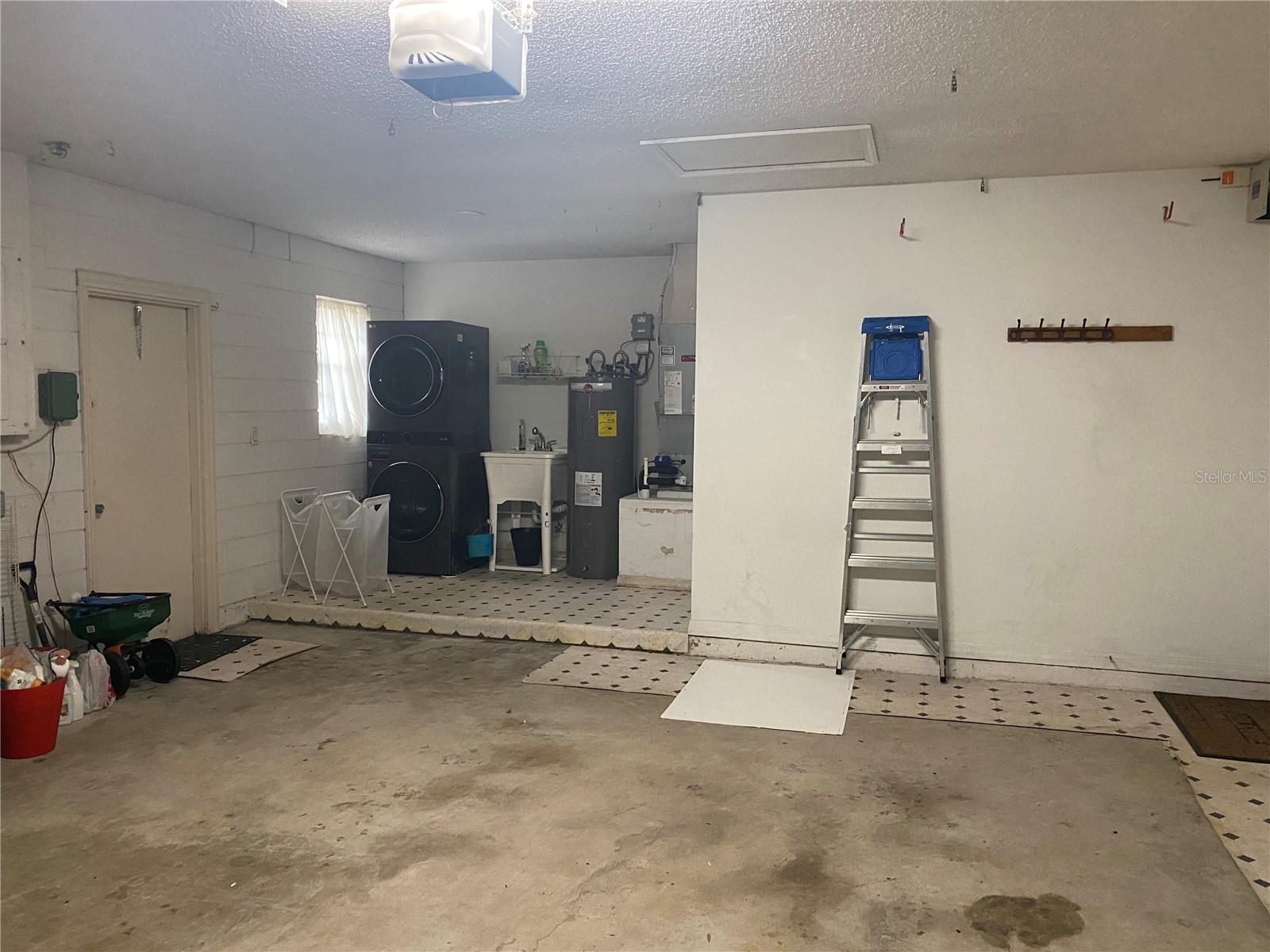 8029 SANDBERRY BOULEVARD, Orlando, FL 32819