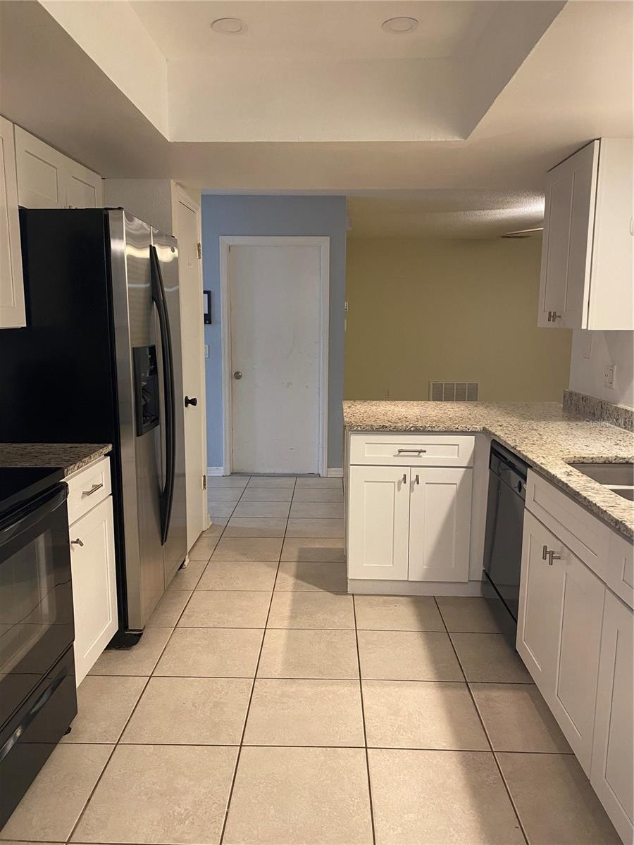 8029 SANDBERRY BOULEVARD, Orlando, FL 32819
