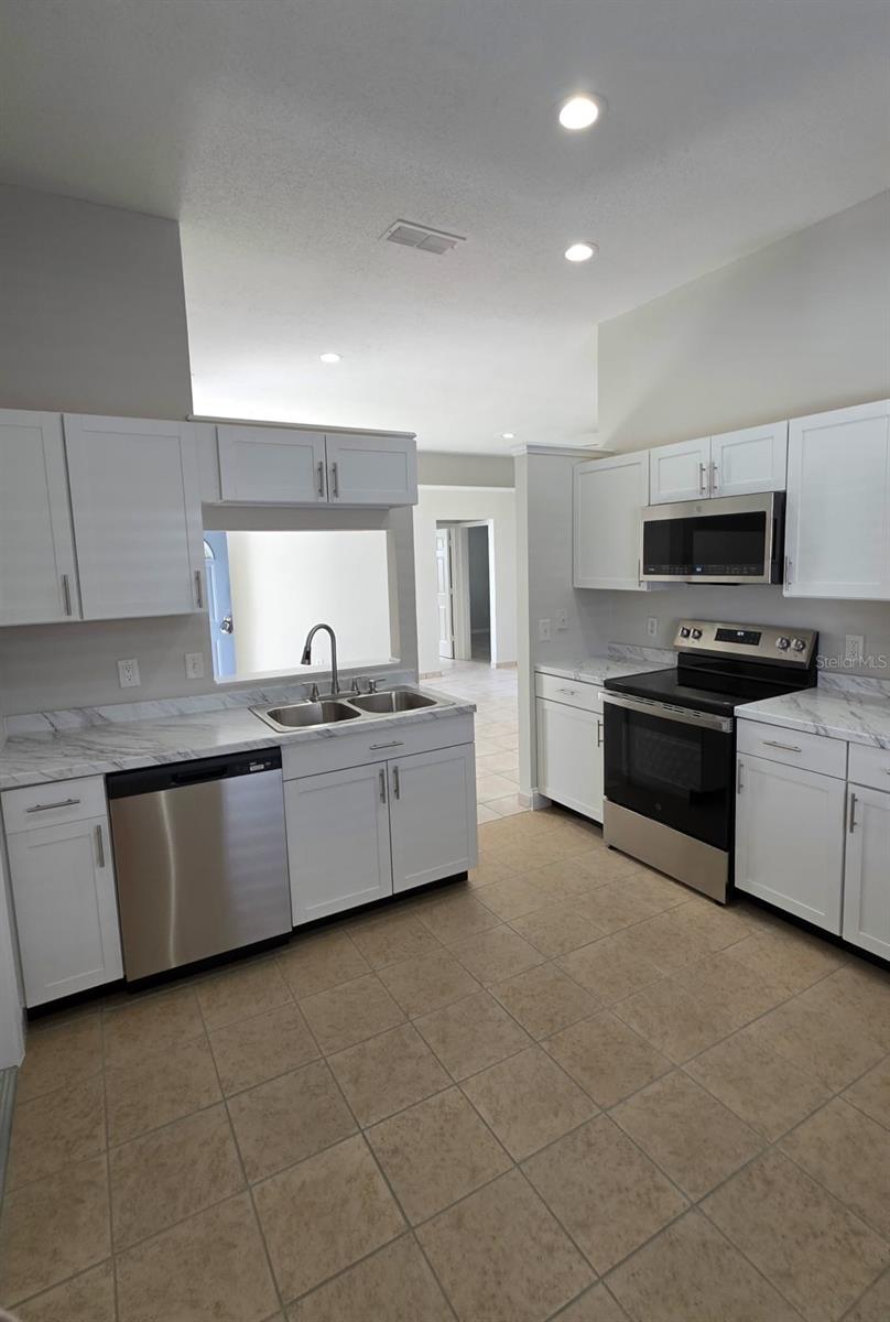 2501 SHELBY CIRCLE, Kissimmee, FL 34743