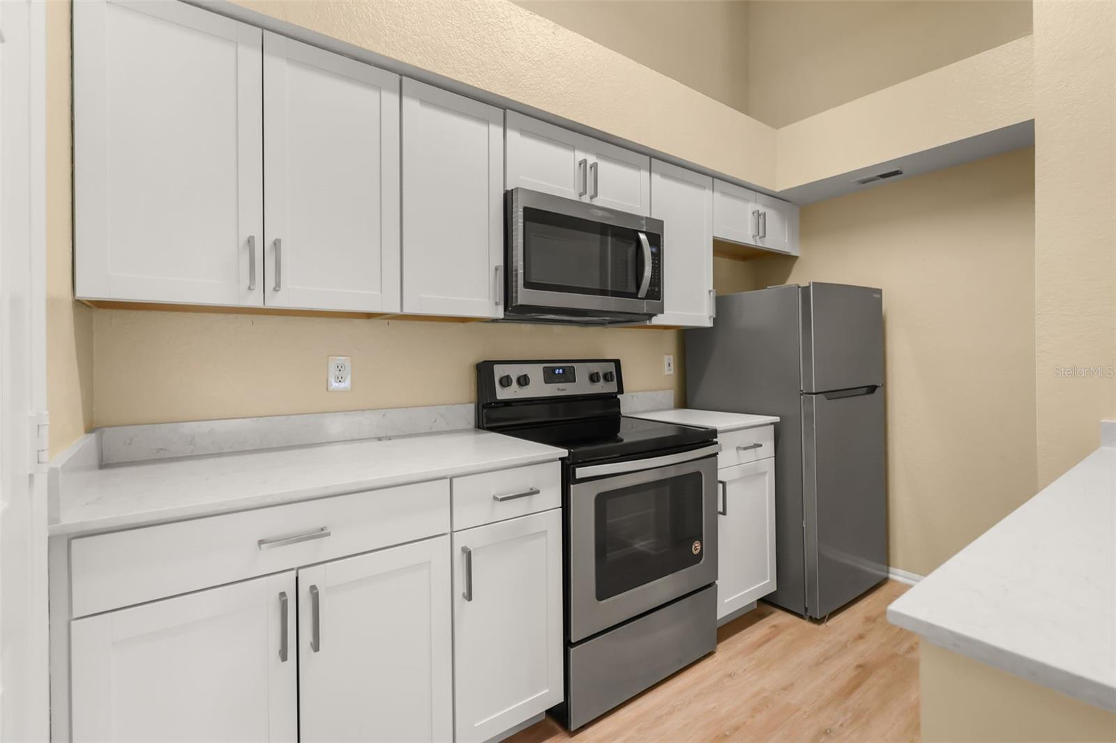 2214 METROPOLITAN WAY, #1034, Orlando, FL 32839