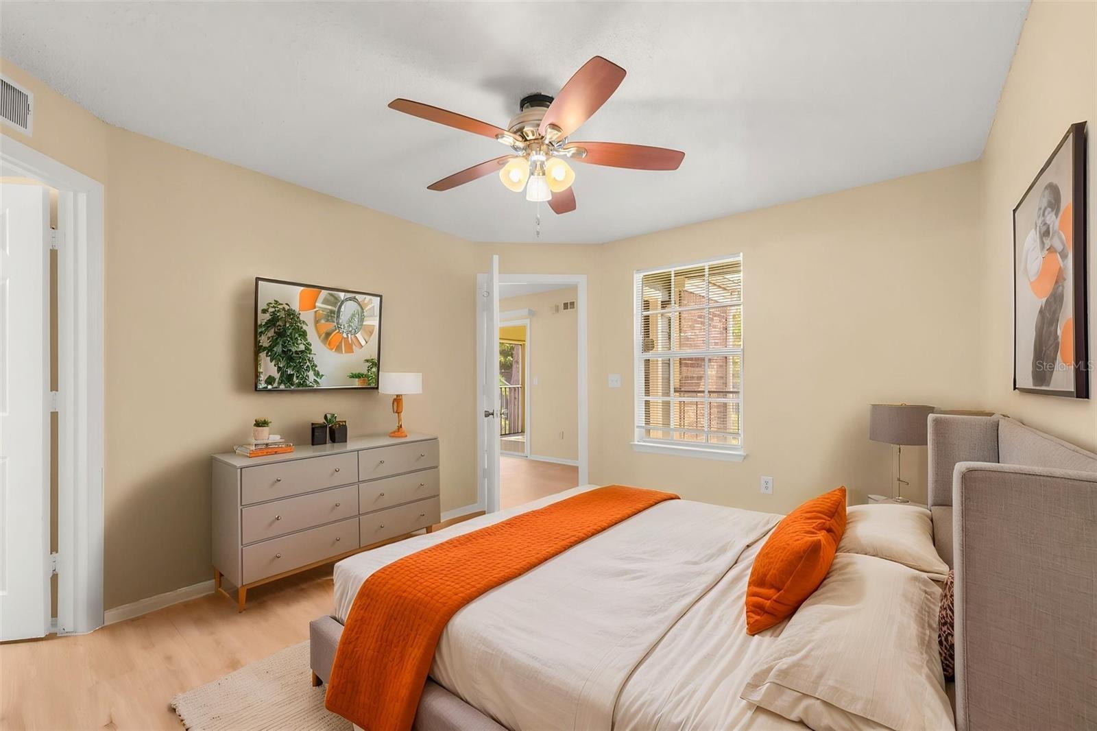 2214 METROPOLITAN WAY, #1034, Orlando, FL 32839