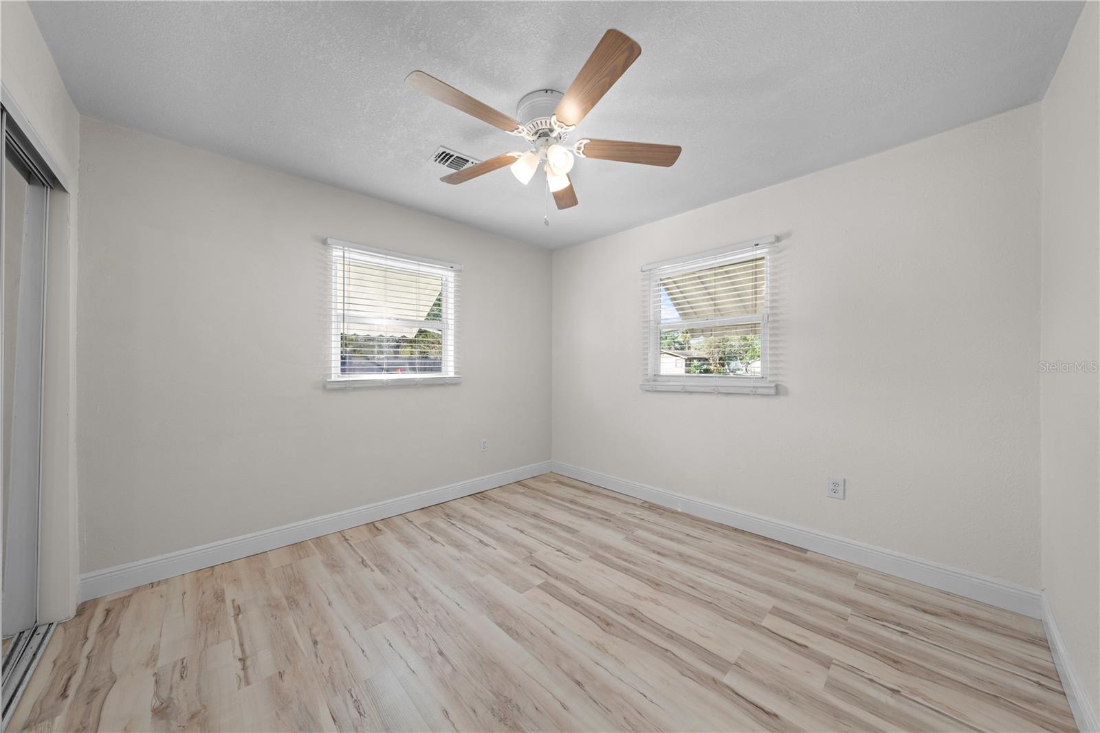 438 WISCONSIN AVENUE, St Cloud, FL 34769