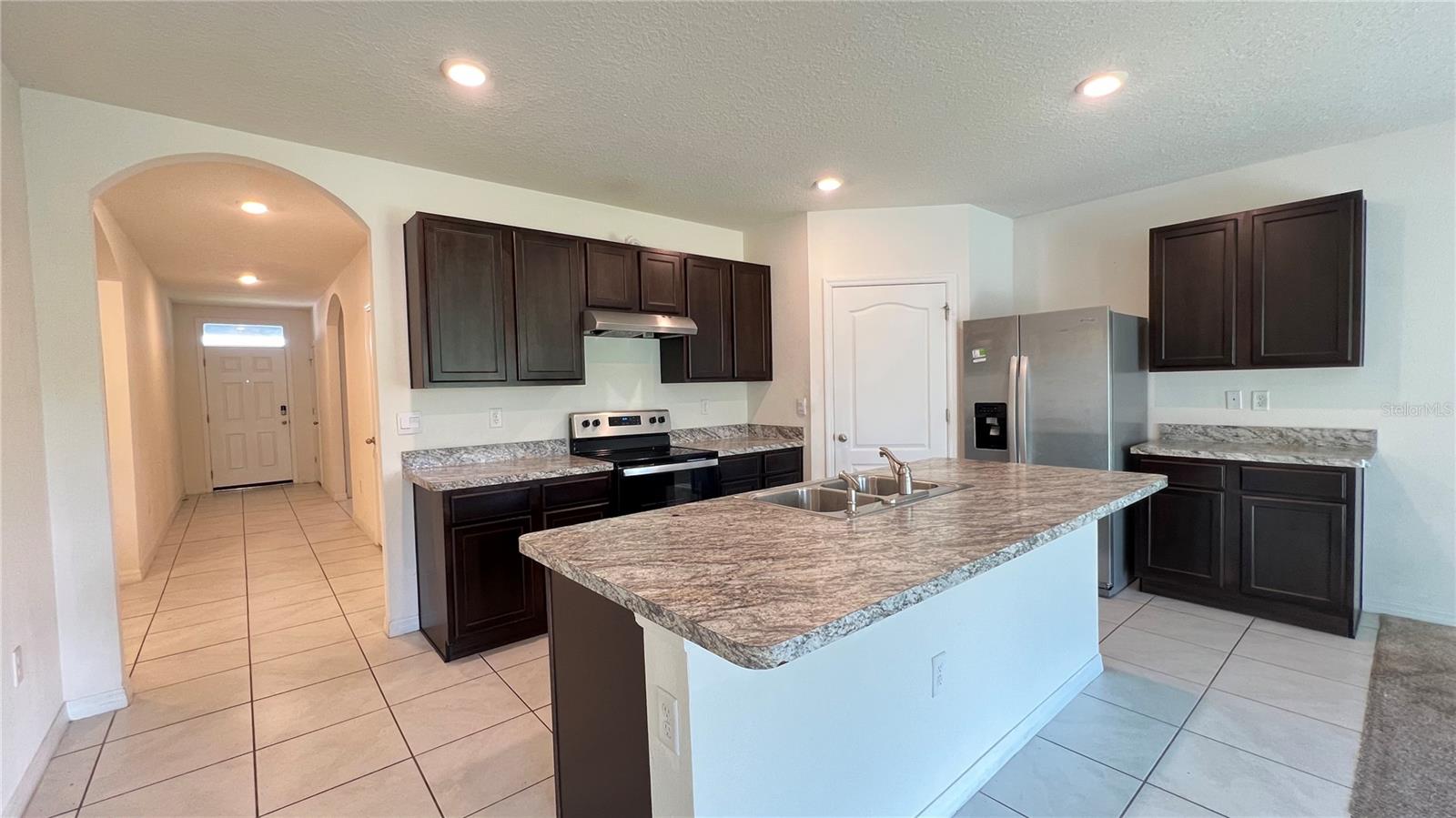 1467 FOX SQUIRREL DRIVE, Davenport, FL 33897