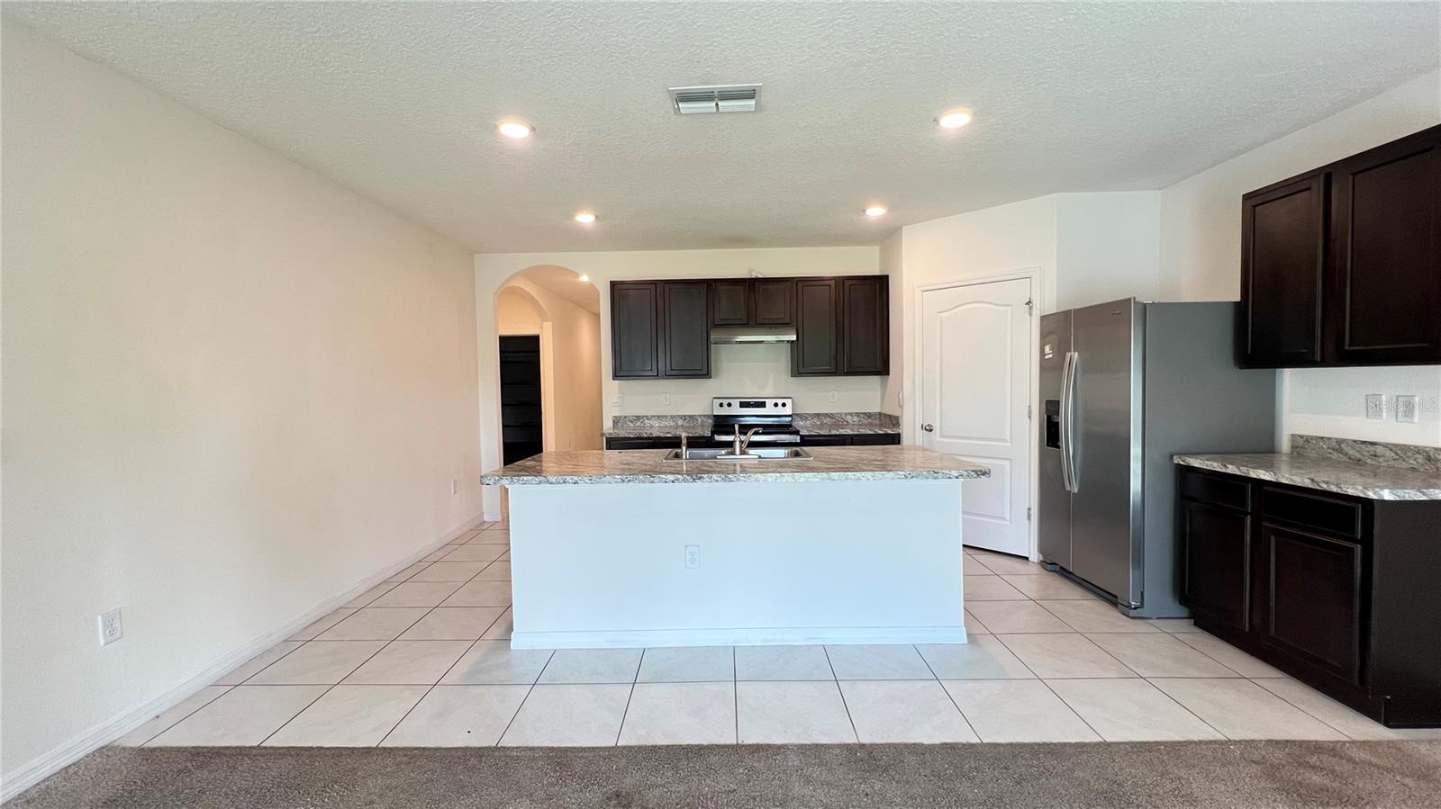 1467 FOX SQUIRREL DRIVE, Davenport, FL 33897