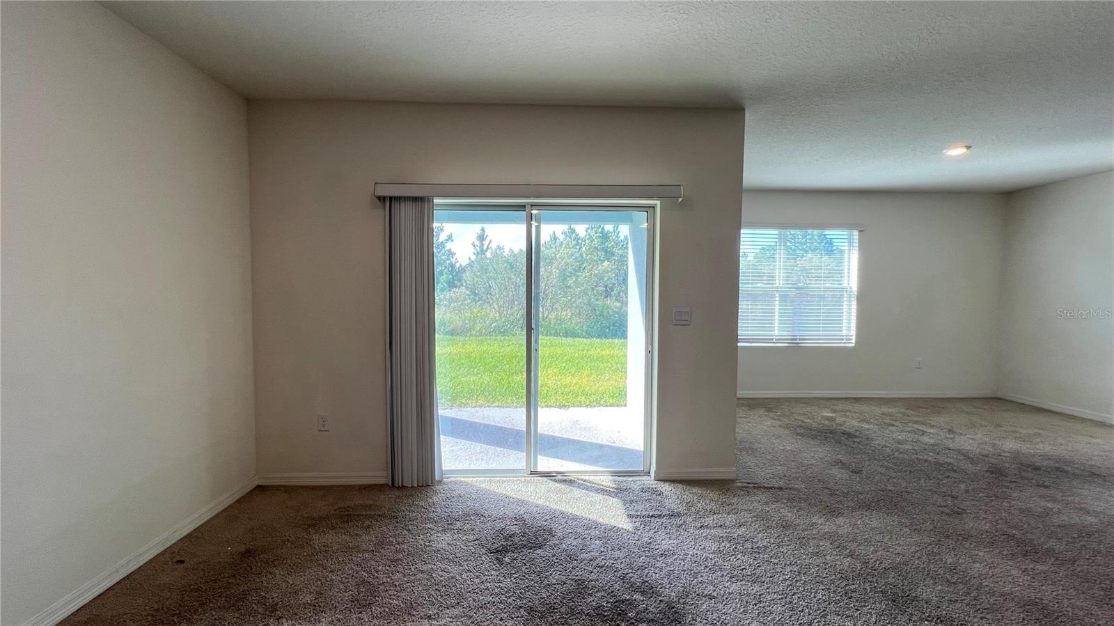 1467 FOX SQUIRREL DRIVE, Davenport, FL 33897