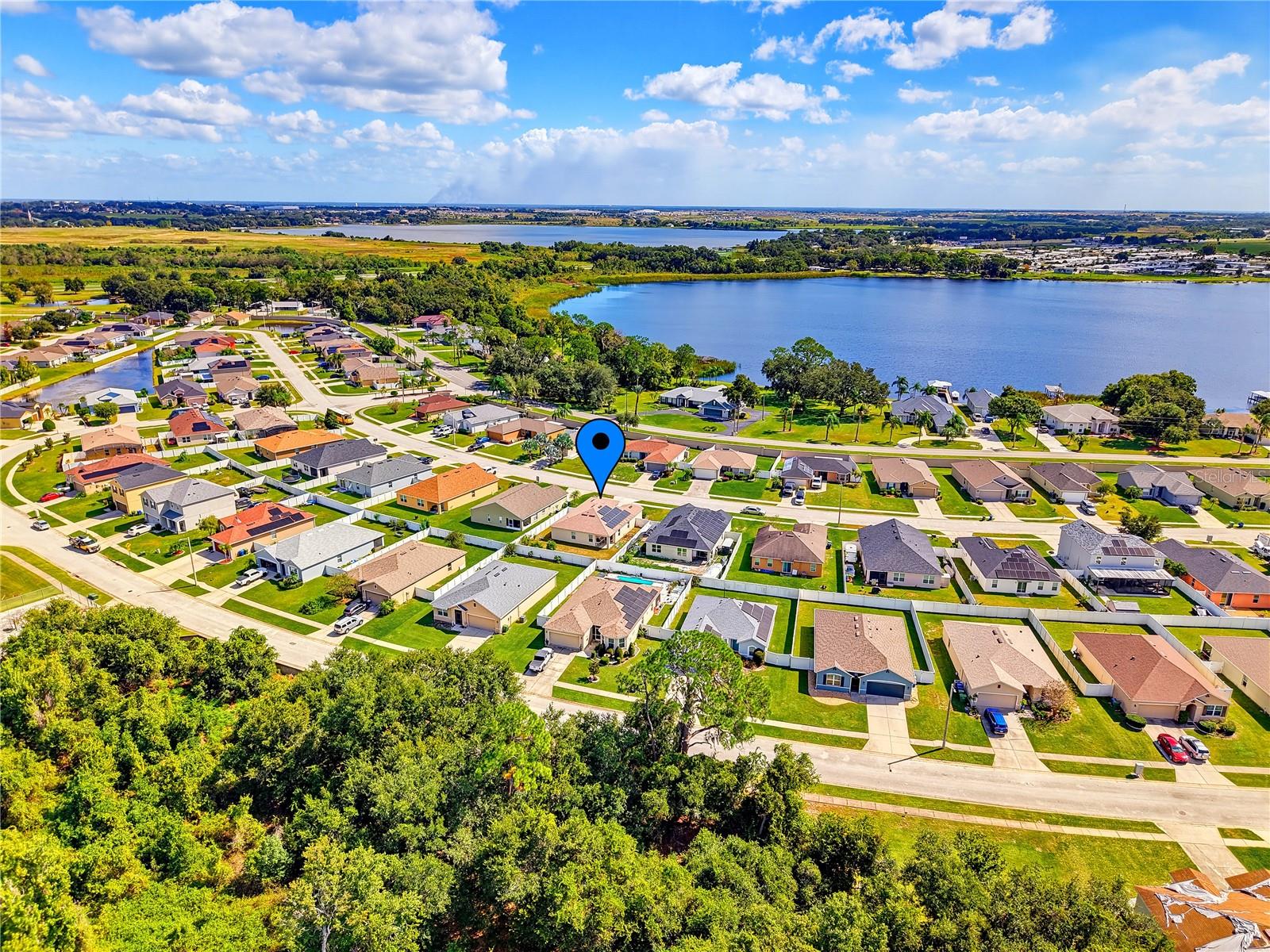 1085 BRENTON MANOR DRIVE, Winter Haven, FL 33881 1085 BRENTON MANOR DRIVE, Winter Haven, FL 33881