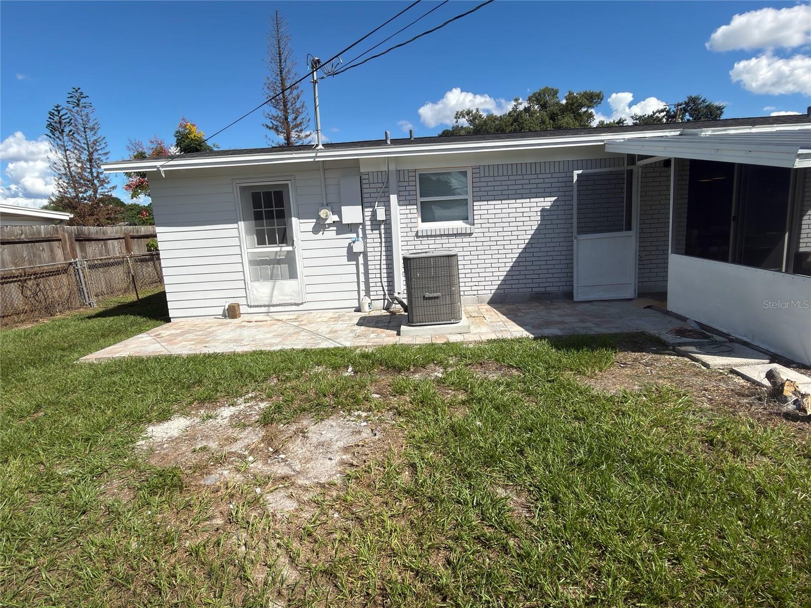 102 COSMOS DRIVE, Orlando, FL 32807