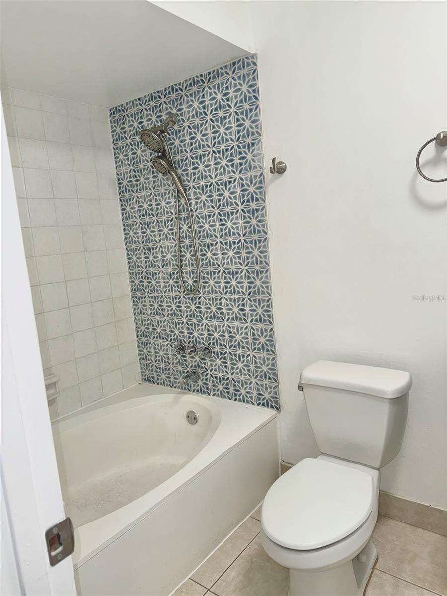191 WIMBLEDON LAKE DRIVE, Plantation, FL 33324