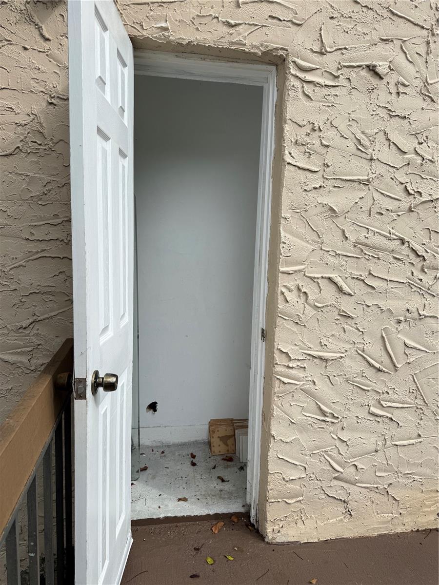 191 WIMBLEDON LAKE DRIVE, Plantation, FL 33324