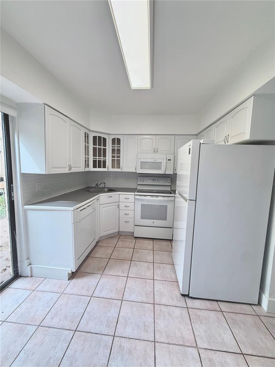 191 WIMBLEDON LAKE DRIVE, Plantation, FL 33324