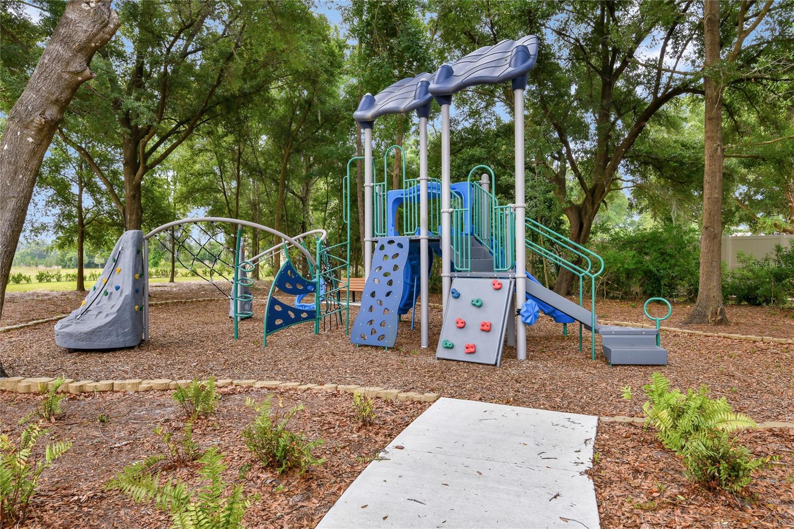 1762 CARNELIAN STREET, Deland, FL 32720