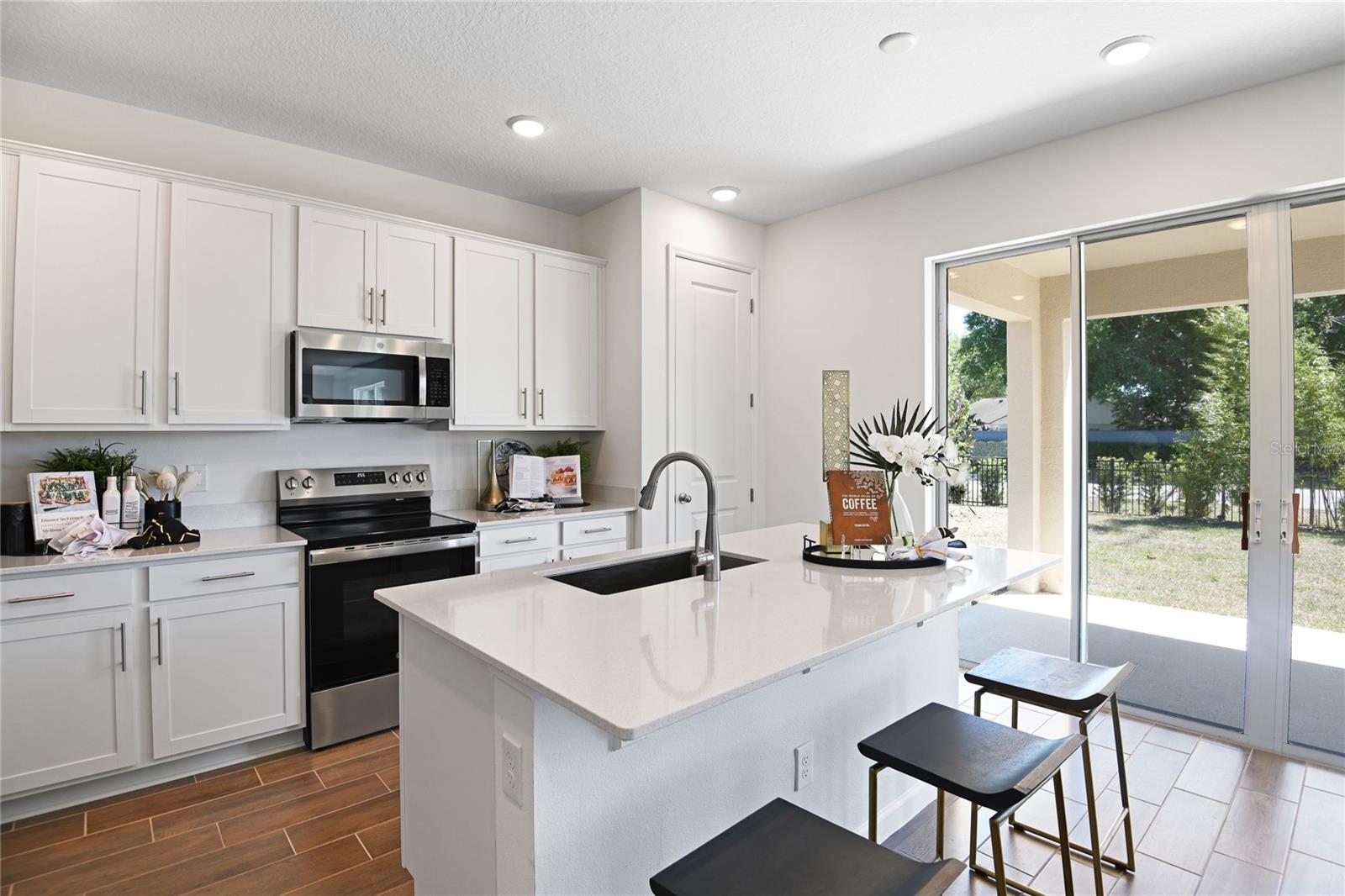 1762 CARNELIAN STREET, Deland, FL 32720