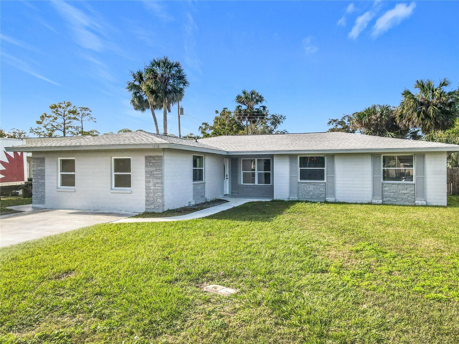 1428 MARGINA AVENUE, Daytona Beach, FL 32114