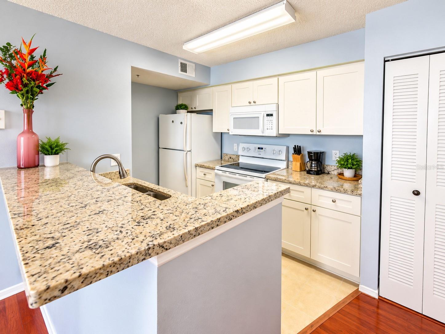 2210 GRAND CAYMAN COURT, #1733, Kissimmee, FL 34741