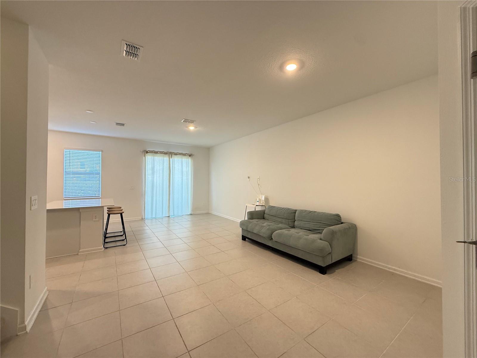 2611 SKYLINE LOOP, Poinciana, FL 34758