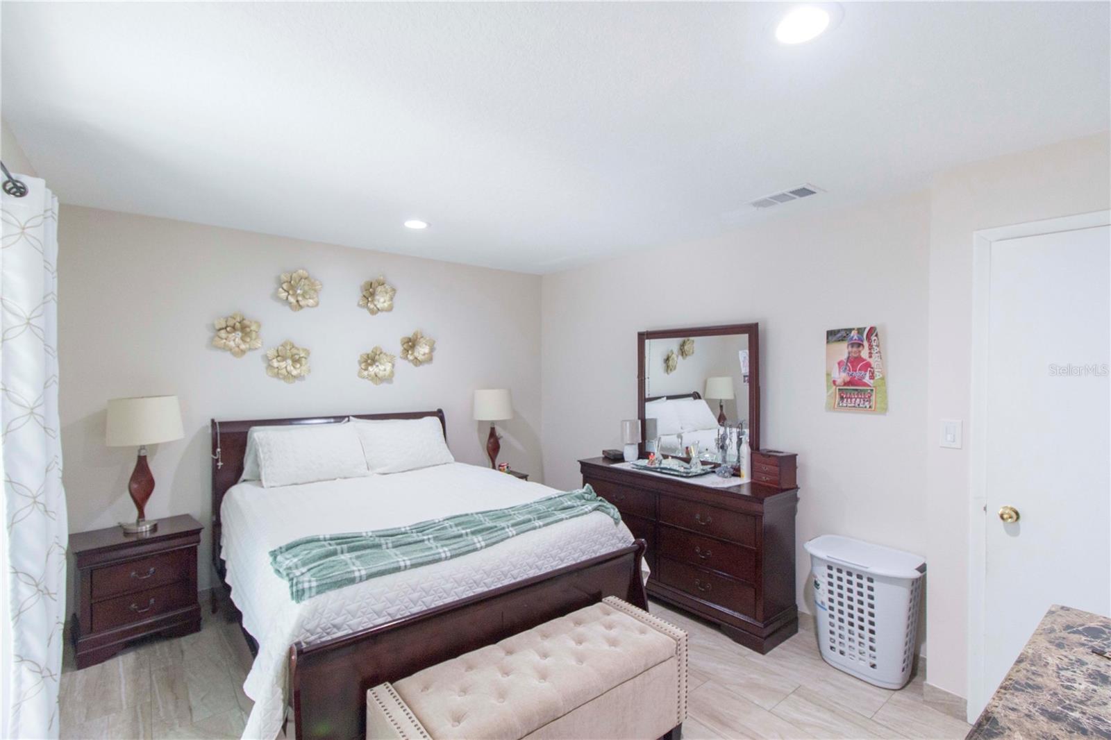 214 DAHLIA DRIVE, Kissimmee, FL 34743