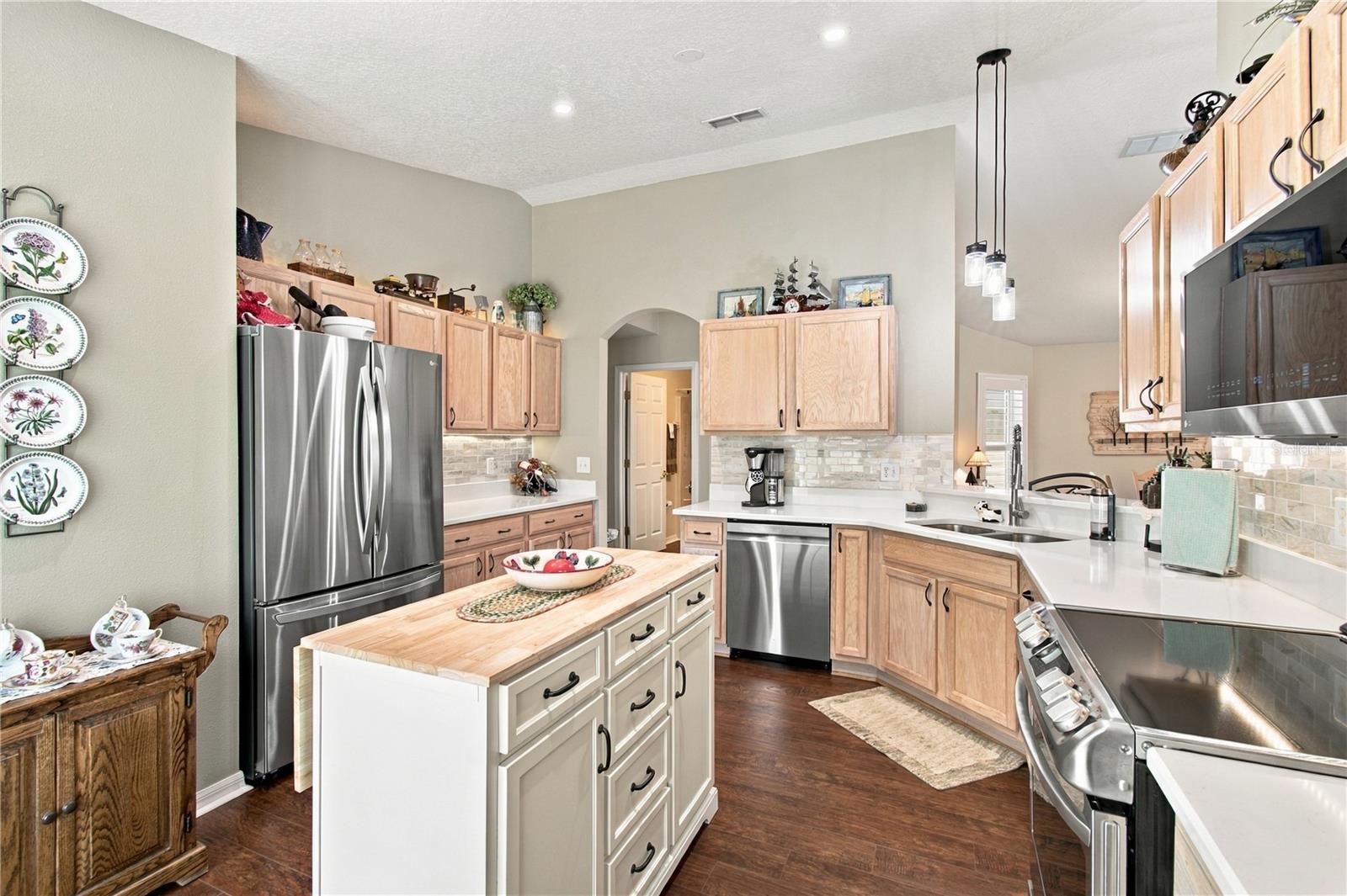 STAINLESS STEEL APPLIANCES (2023)