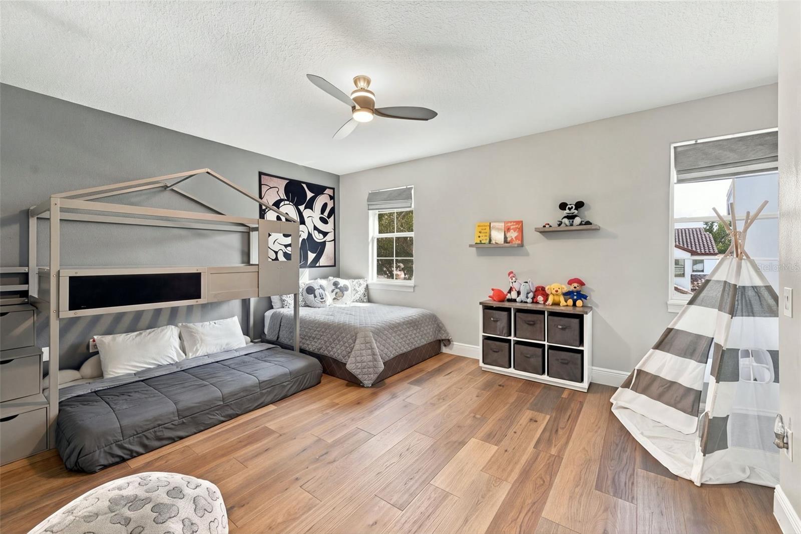 7002 PHILLIPS COVE COURT, Orlando, FL 32819