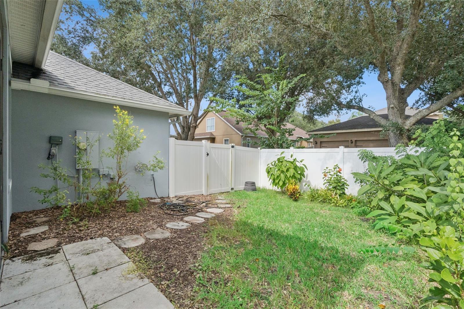 9685 SWEETLEAF STREET, Orlando, FL 32827