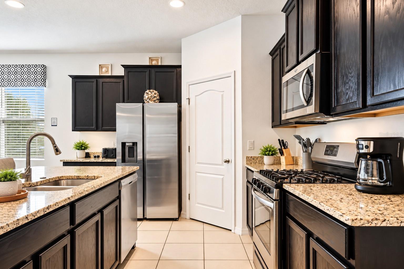 6049 BROAD OAK DRIVE, Davenport, FL 33837