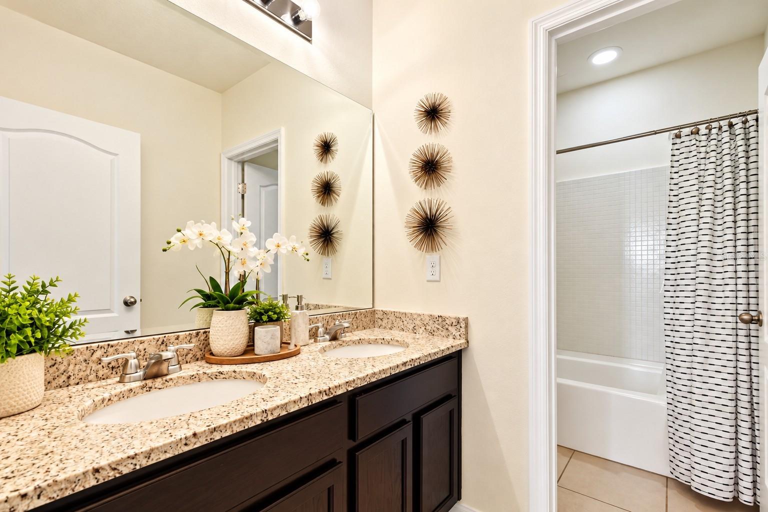 6049 BROAD OAK DRIVE, Davenport, FL 33837