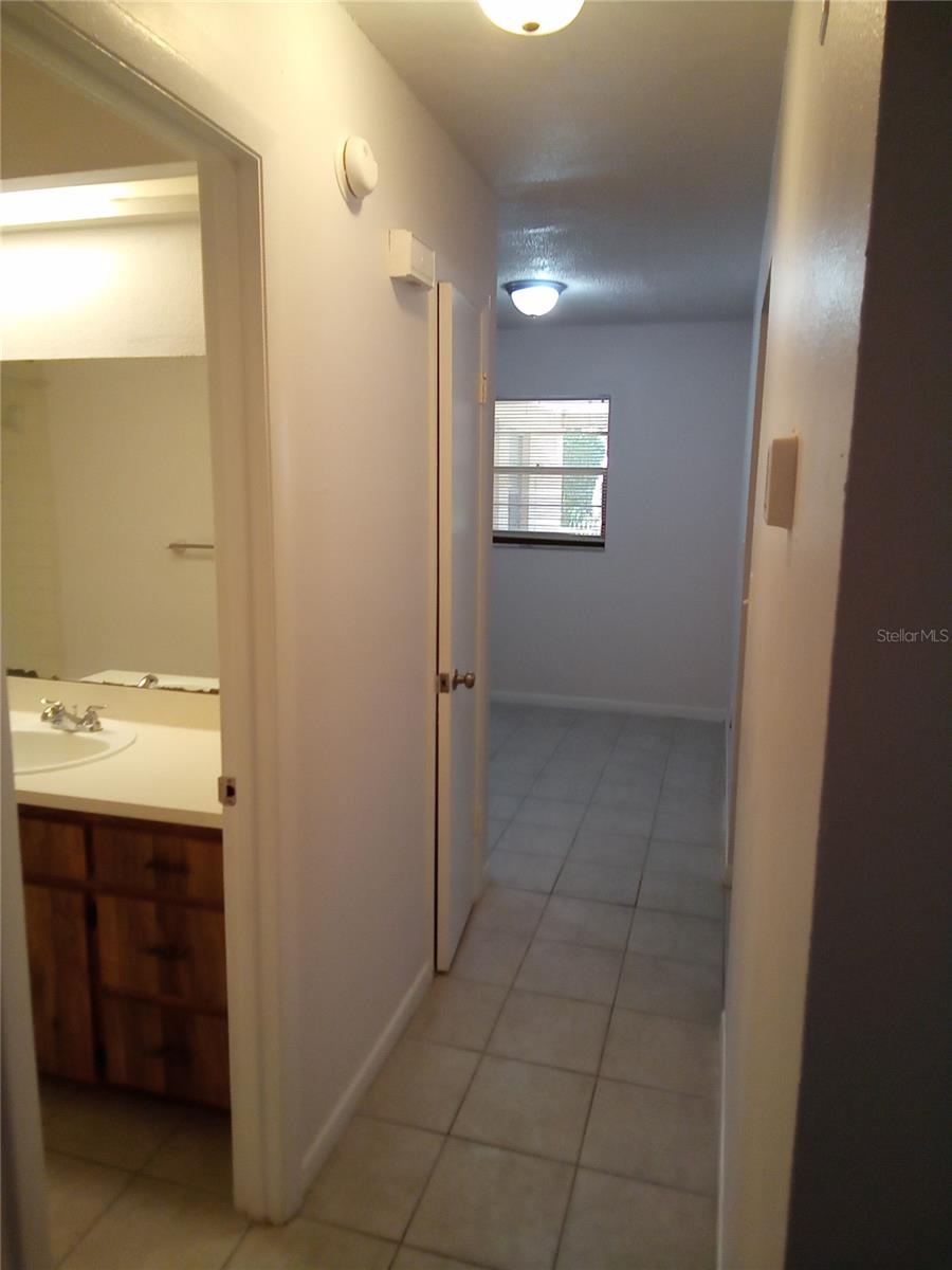 724 W ALAMO DRIVE, Lakeland, FL 33813