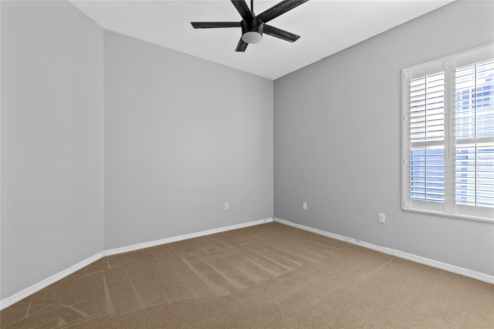 Guest bedroom 3