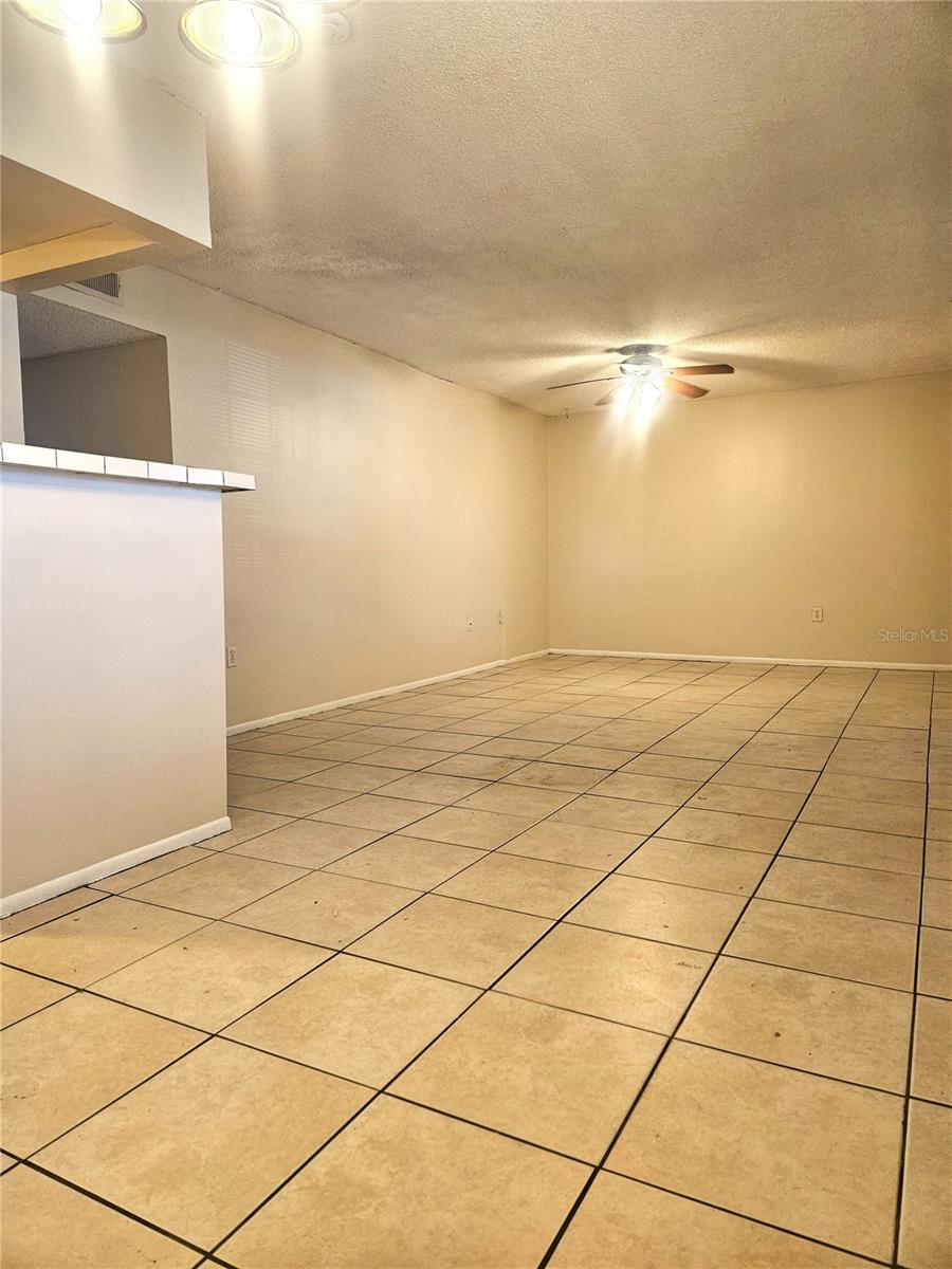 1440 HOLDEN AVENUE, #B9, Orlando, FL 32839 1440 HOLDEN AVENUE, #B9, Orlando, FL 32839