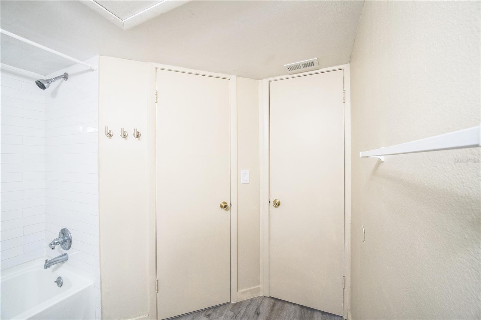 315 LAKEPOINTE DRIVE, #204, Altamonte Springs, FL 32701